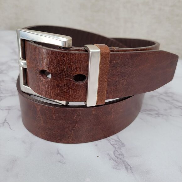 Fossil Men's Brown Leather Belt Silver Toned Buckle - Picture 2 of 13